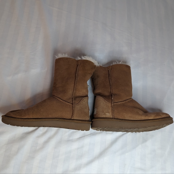 Ugg Boots Size 6 Chestnut Brown Ugg Boots with Bows - Picture 6 of 12